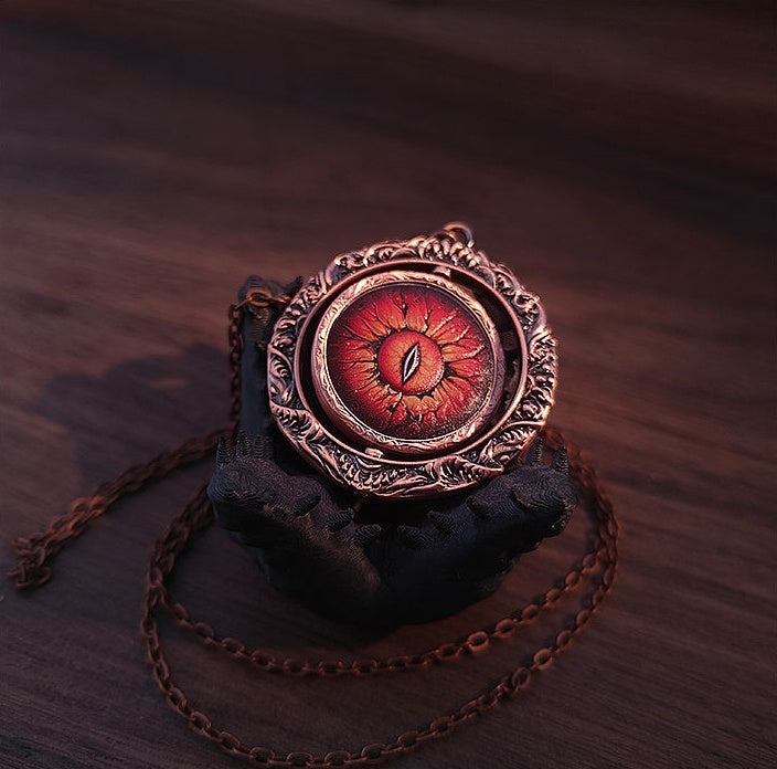 Eye of Judgment · Gehros Rotating Pendant