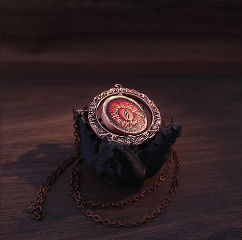 Eye of Judgment · Gehros Rotating Pendant