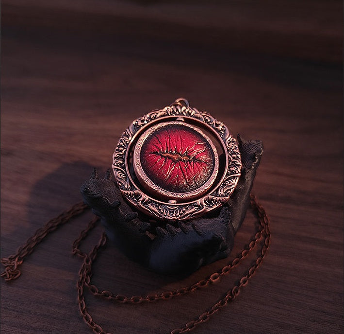 Eye of Judgment · Gehros Rotating Pendant